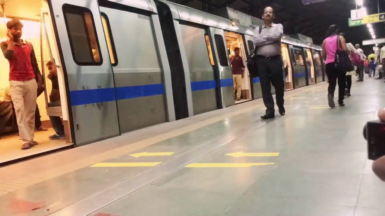 Delhi metro time lapse short video