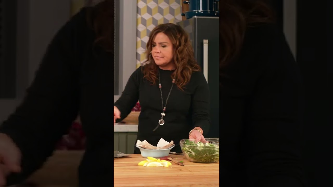 How To: Make My Fennel Salad 🥗 | Rachael Ray #Shorts #RRatHome