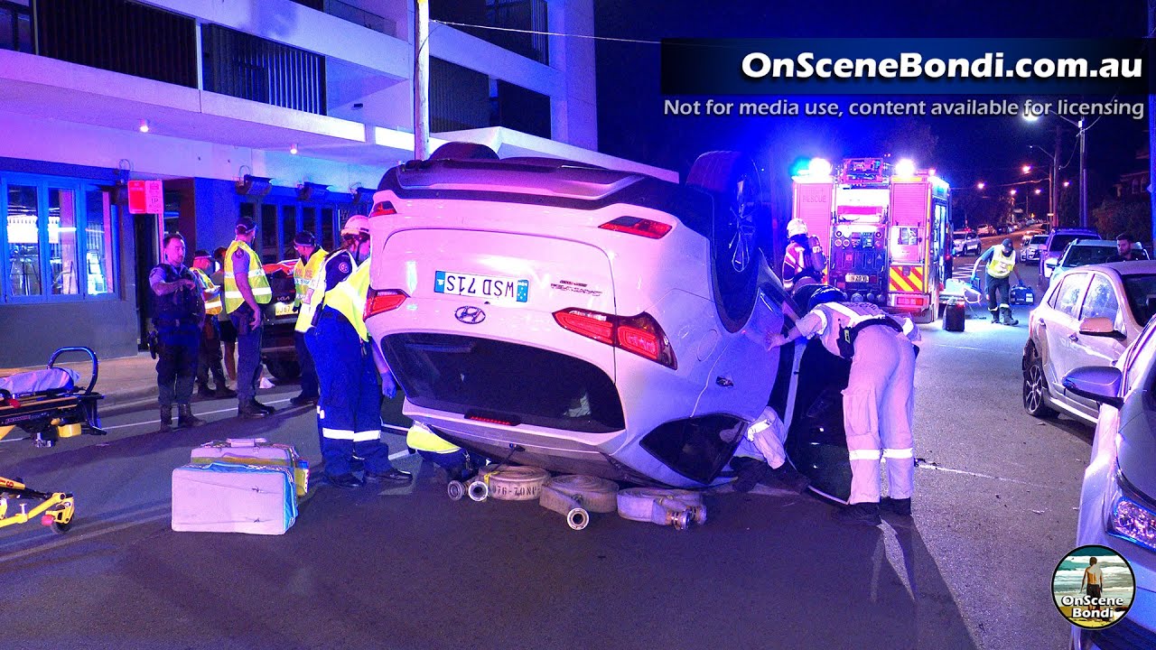 Man rescued after car crash in Rose Bay, NSW