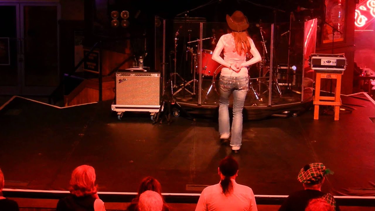 WINTER'S APPLE Line Dance (Démo) - Séverine Moulin Billy Bob's
