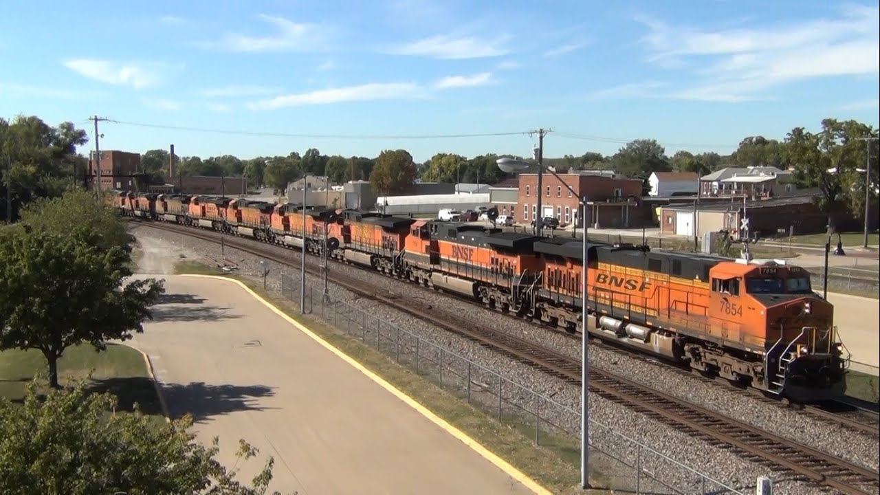 12 engines lead BNSF intermodal train - Fort Madison, IA 10/9/13