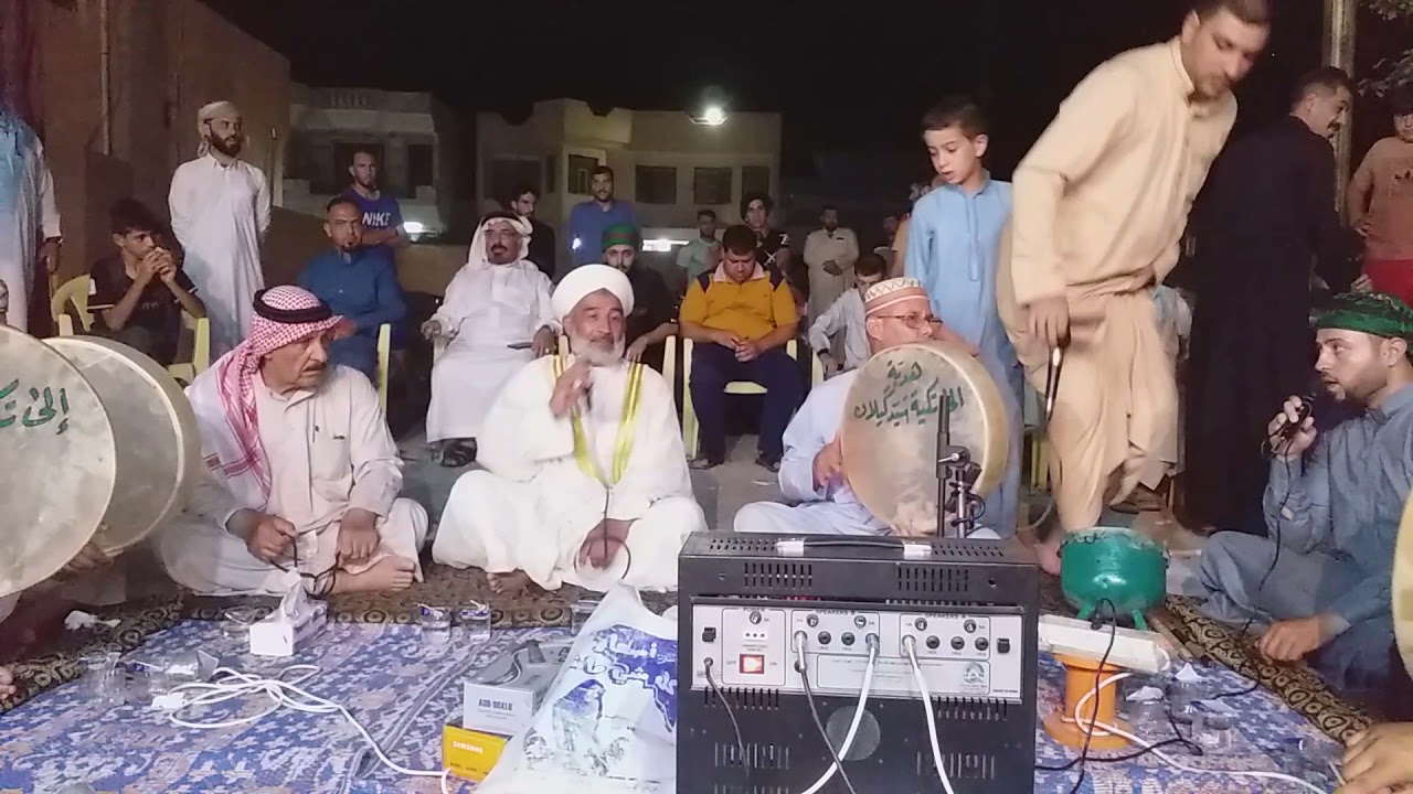 مديح بصوت فضيلة الشيخ عوض الدوري في دار  الأستاذ عبد الرحمن كامل الدوري  في قضاء الدور