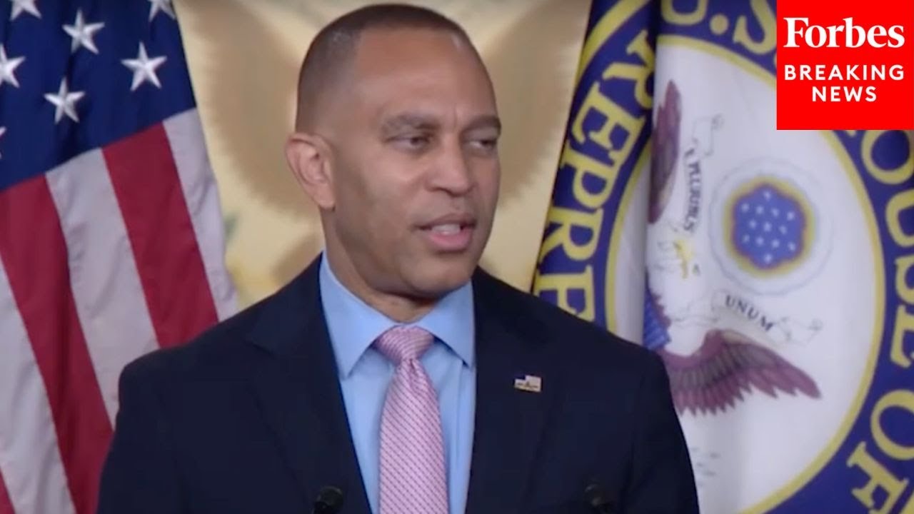Reporter Asks Hakeem Jeffries Point-Blank: 'Do You Consider A Clean CR To Be Inadequate?'