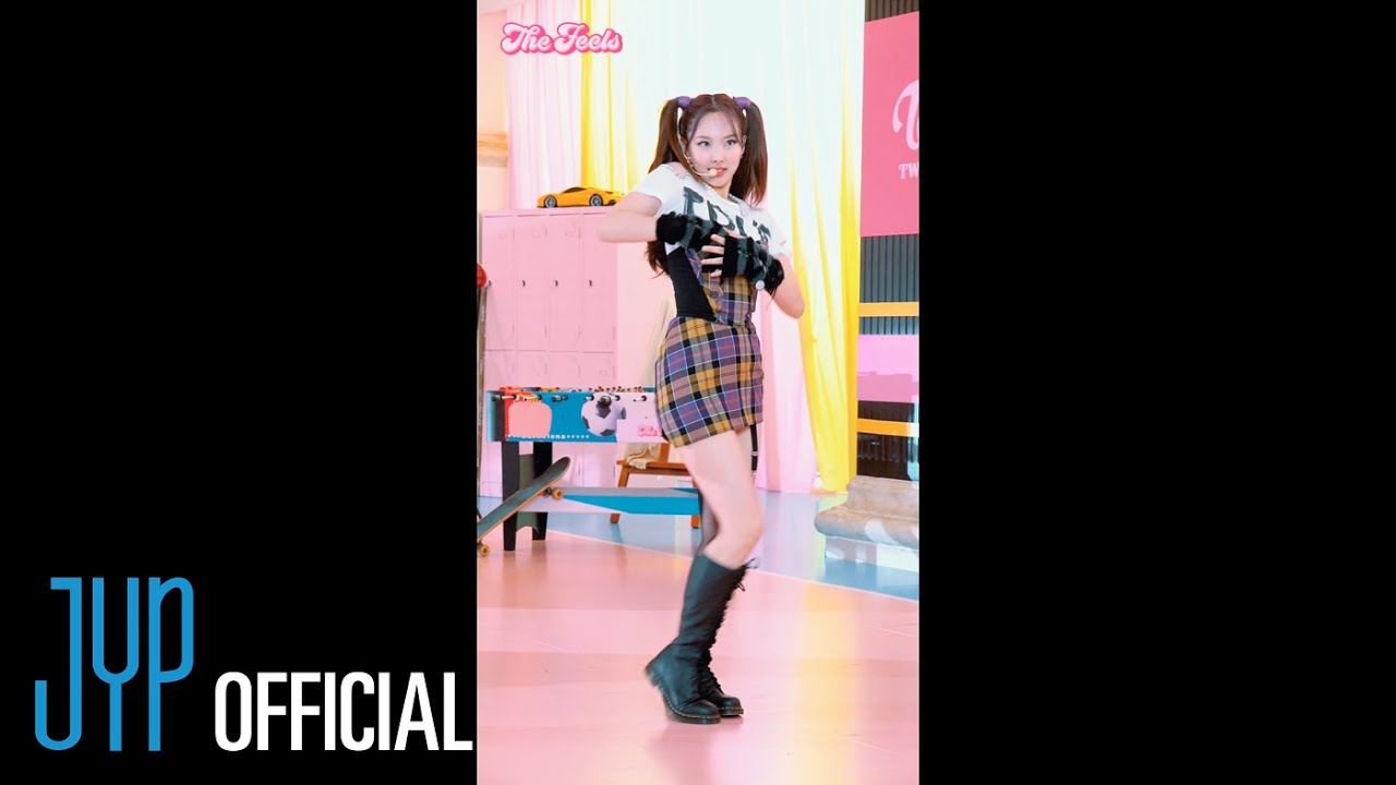TWICE 
