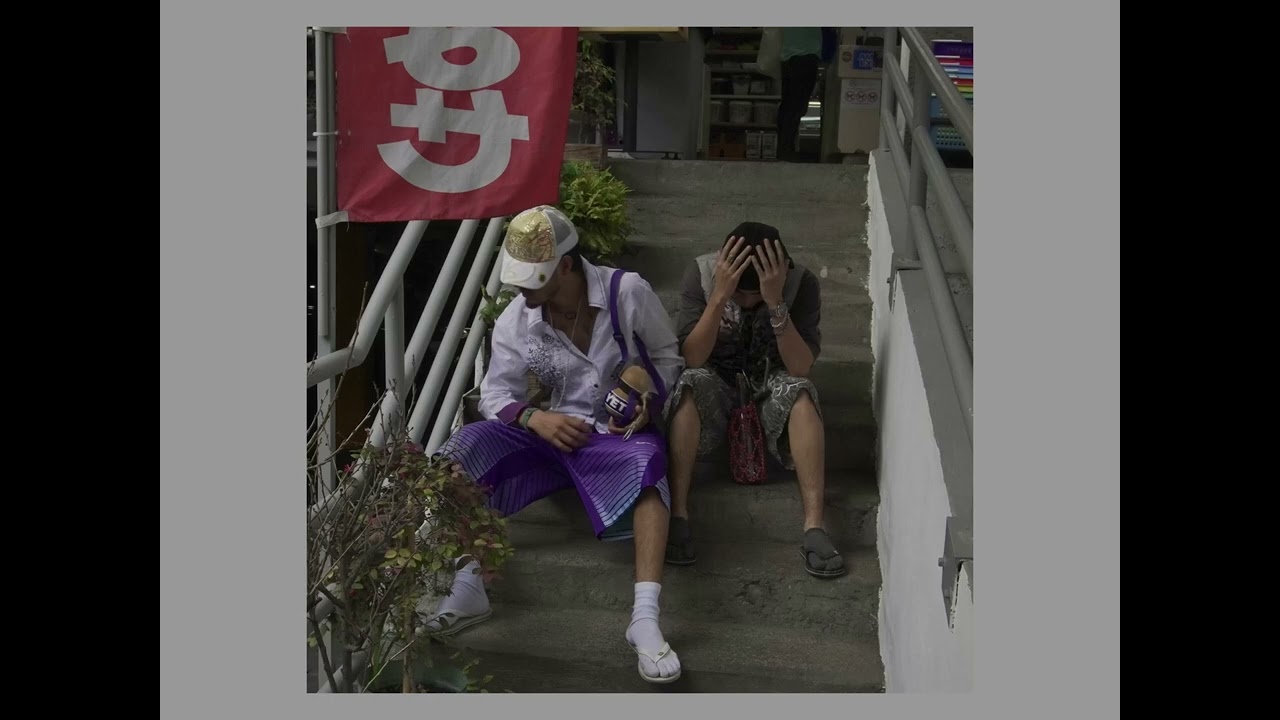 Hace unos ayeres- Karibe Yung, Tade Og