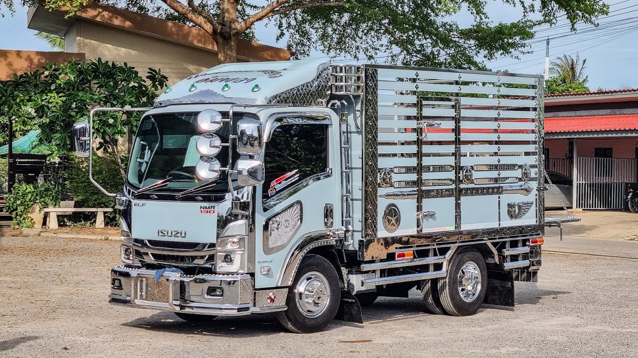 รถขนน้ำตาลปี๊บแต่งสวยจัด 6ล้อเล็กกระบะมิเนียม isuzu nmr130 อู่วันชัยเพชรบุรี