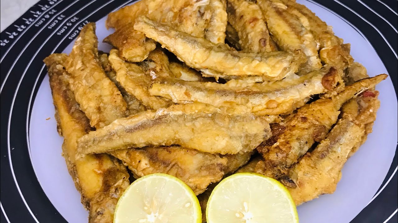 #سمكه المكرونه دي سمكه بحر 🌊🎣سمكه بدون شوك ♥️🦈َبتتبيله رهيبه ♥️🤭