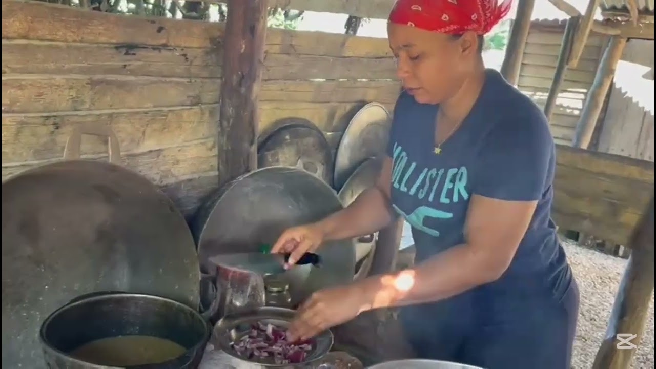 Haciendo chambre de gandules 😋😋