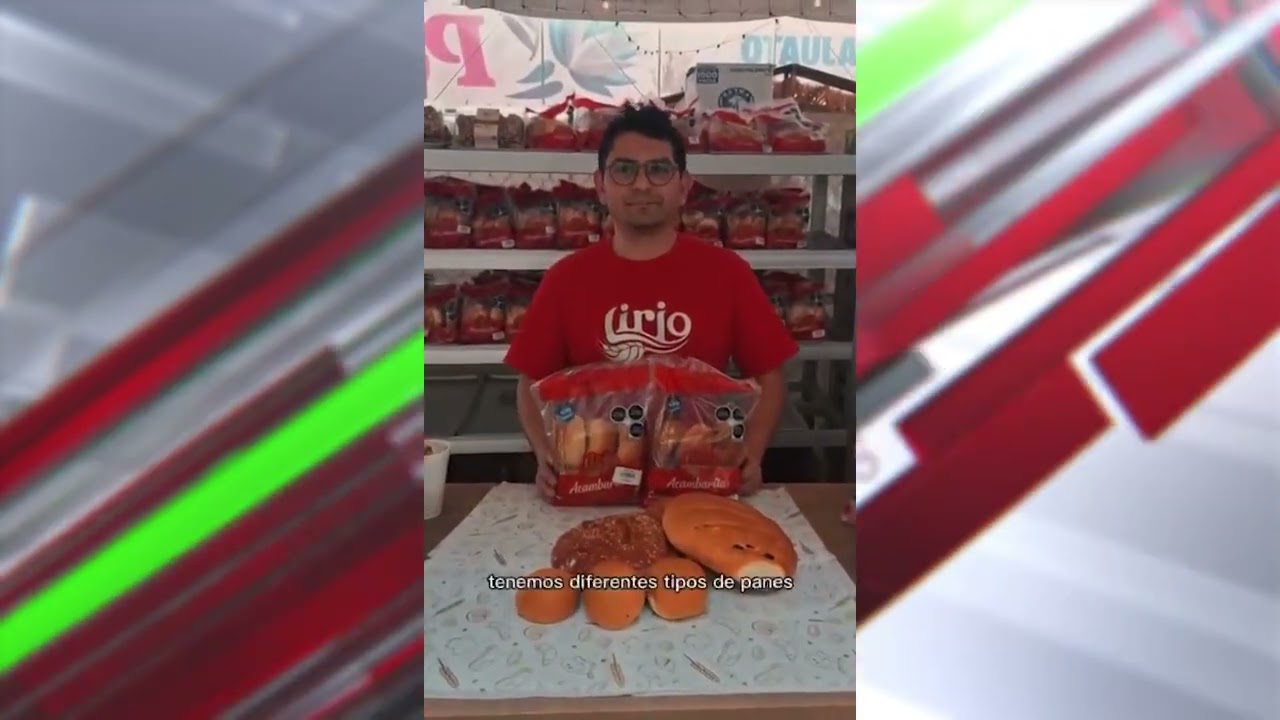 Óscar Vera Mora, panificador de Acámbaro muestra la tradición.