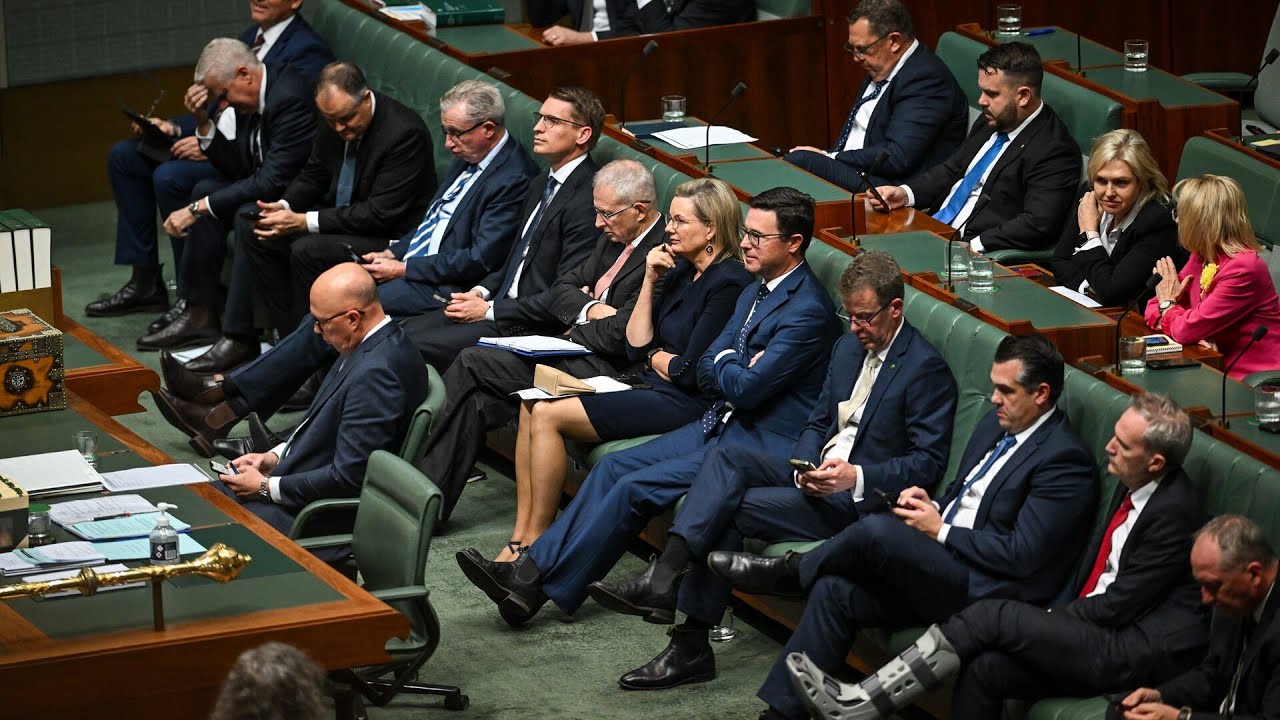 Federal election expected to fall on April 5
