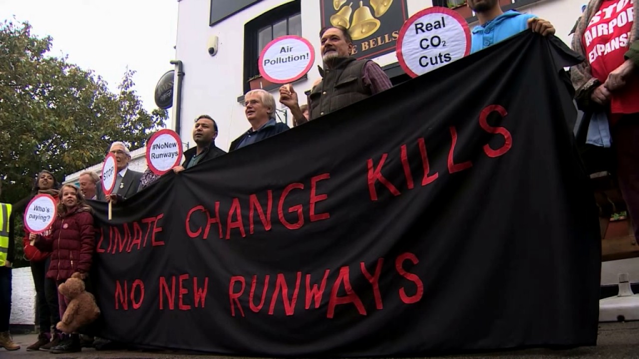 Almost 800 homes could be knocked down to make way for a new runway at Heathrow