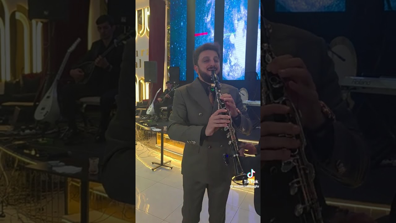 Klarnet ifaçısı necə ifa etdisə hamı ayaq üstə çəkdi 