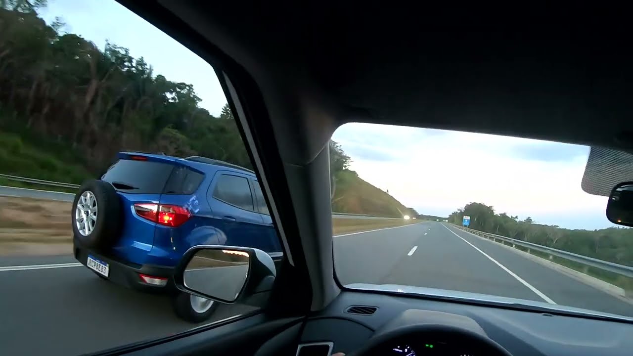 Hyundai Creta 1.6 (130cv) - Ecosport 1.5 (137cv) - (Quem anda mais?!)
