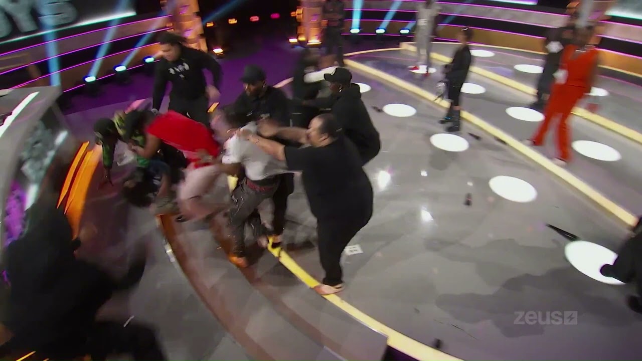 Random Fight (Soundtrack #20) | Baddies Gone Wild (Dominican Republic) Auditions