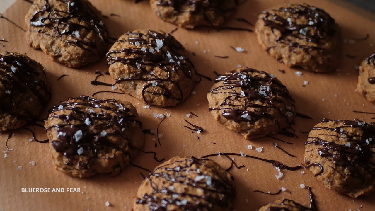 Super Soft Chestnut Cookies with Dark Chocolate Drizzle | Best Christmas Cookies  | ASMR