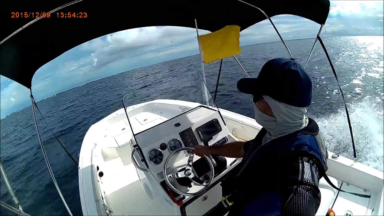 Miami to Bimini Solo 19 feet boat day 1