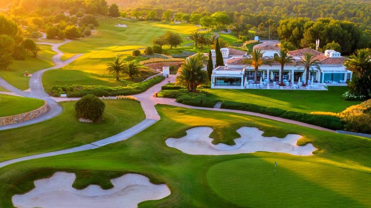 Las Colinas Golf & Country Club (1 hour loop)