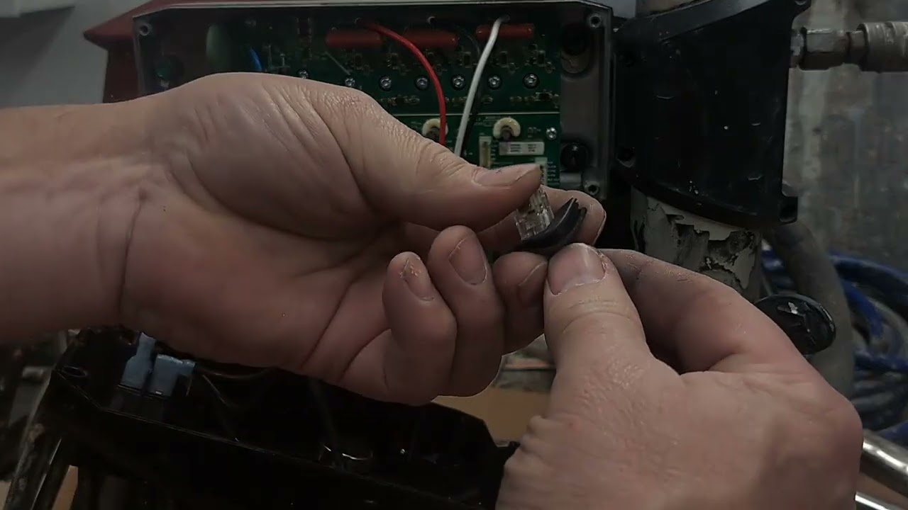 Titan Impact 440X не запускается