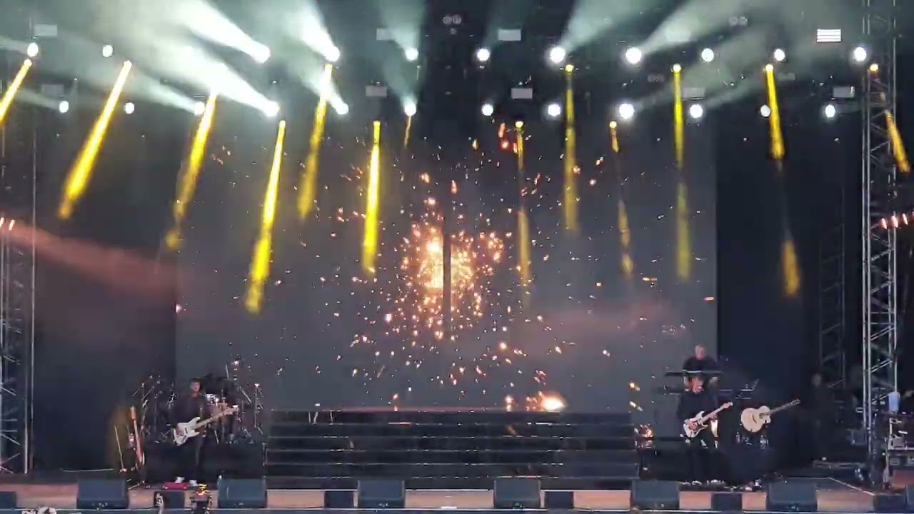 Westlife at Scarborough outdoor arena 23rd July 22