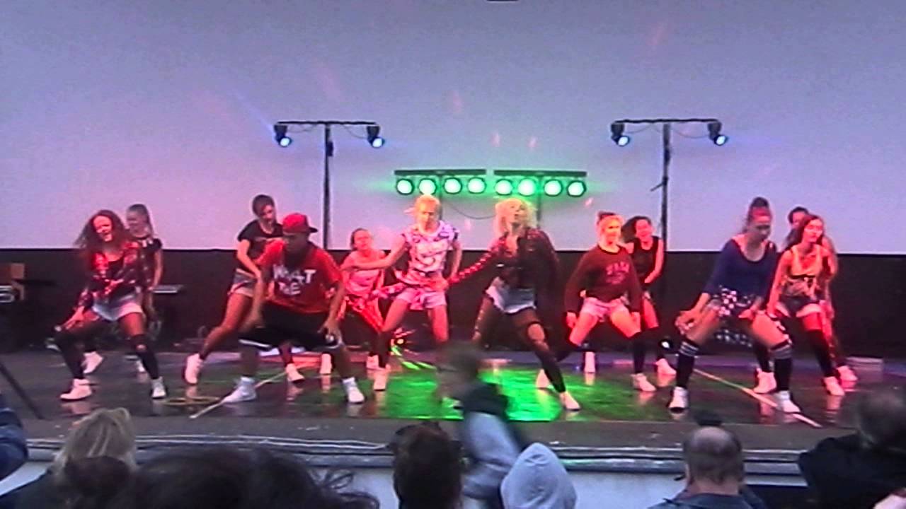 JUMP OF STREET (ZUŠ Holíč) - Gangsta 12