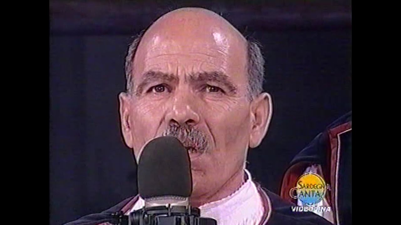 Coro Canarjos Nuoro - A Ninnia Sardegna canta in piazza anno 2006