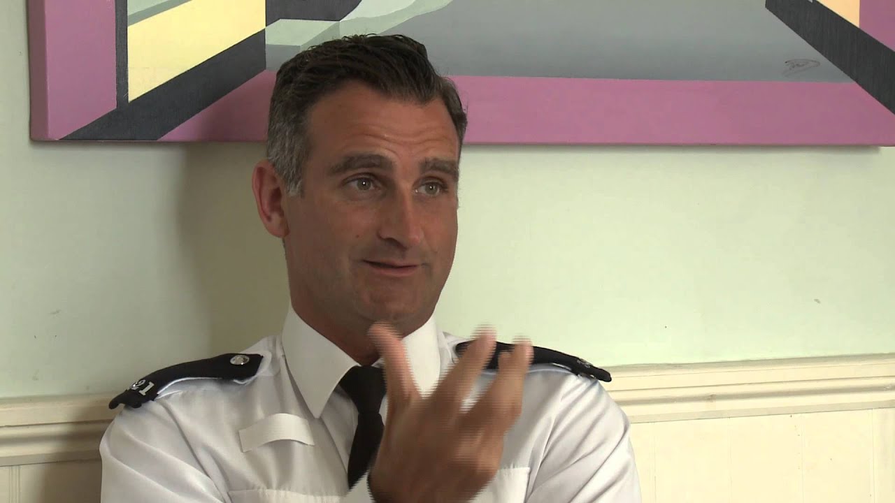 Doc Martin Series 6: Meet PC Penhale