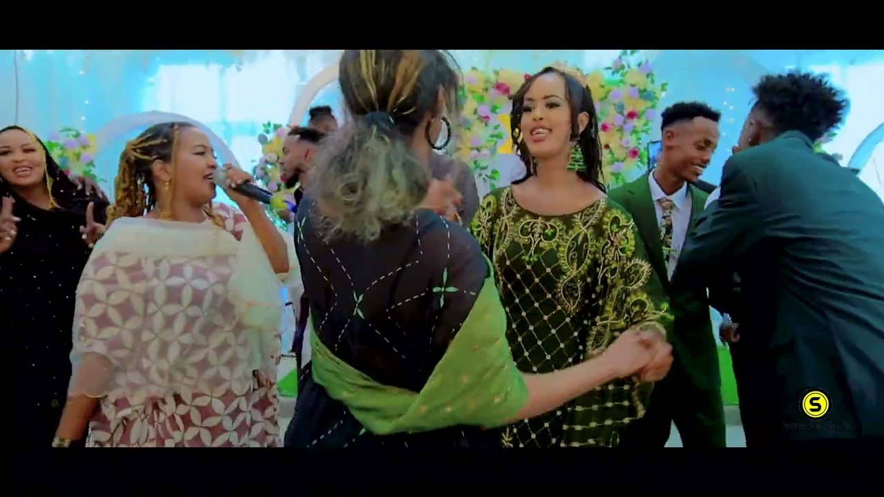 Abdikariim Ali shaah & juweriya jano Hees Cusub