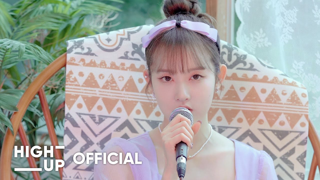 STAYC(스테이씨) 'BEAUTIFUL MONSTER' Live Clip