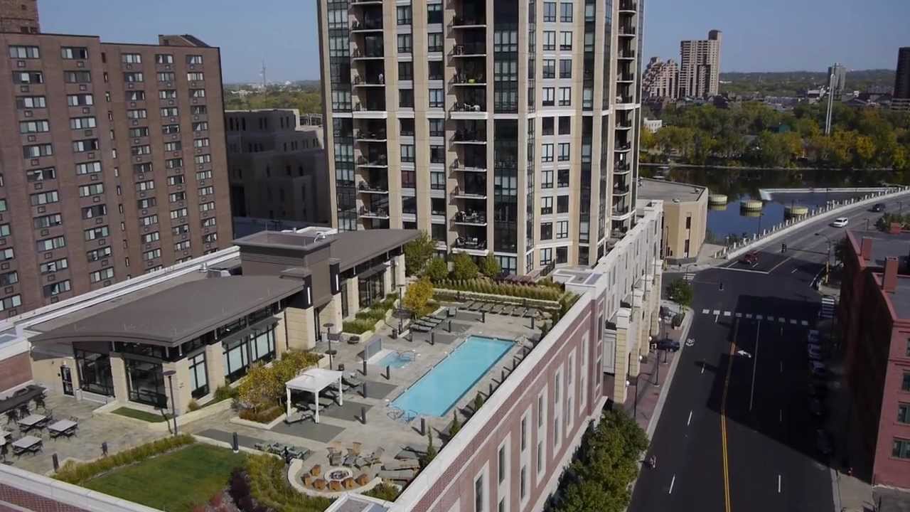 The Carlyle Condominiums - Minneapolis, MN