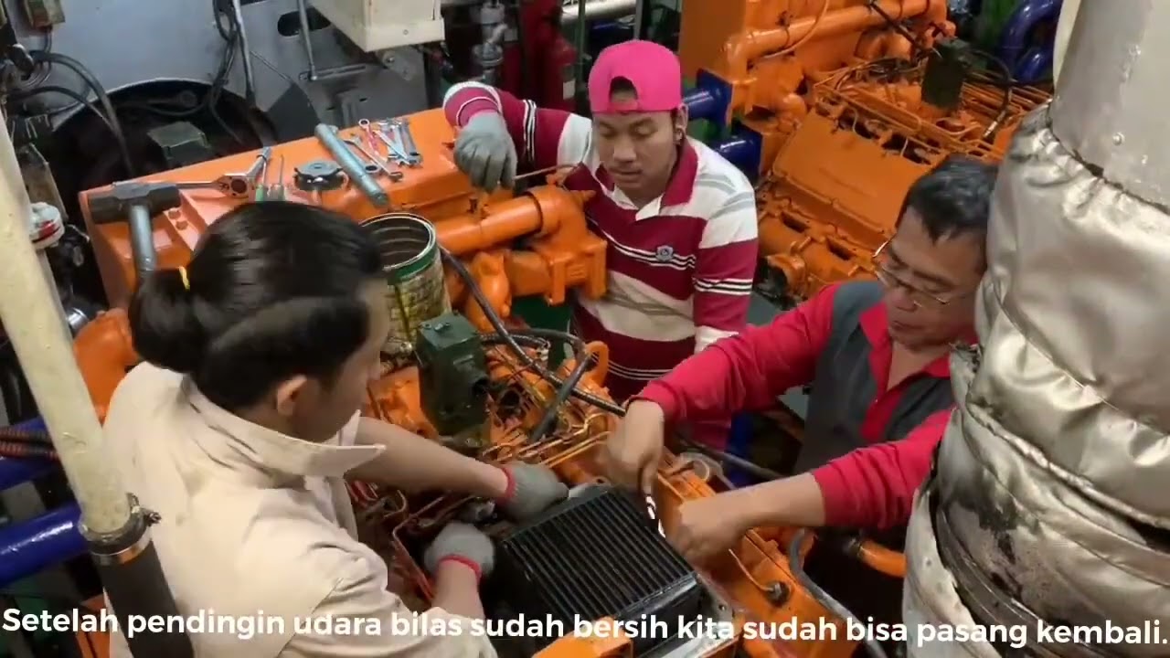 Perawatan pendingin Udara Bilas air Cooler Pada Generator Caterpillar type  3408B