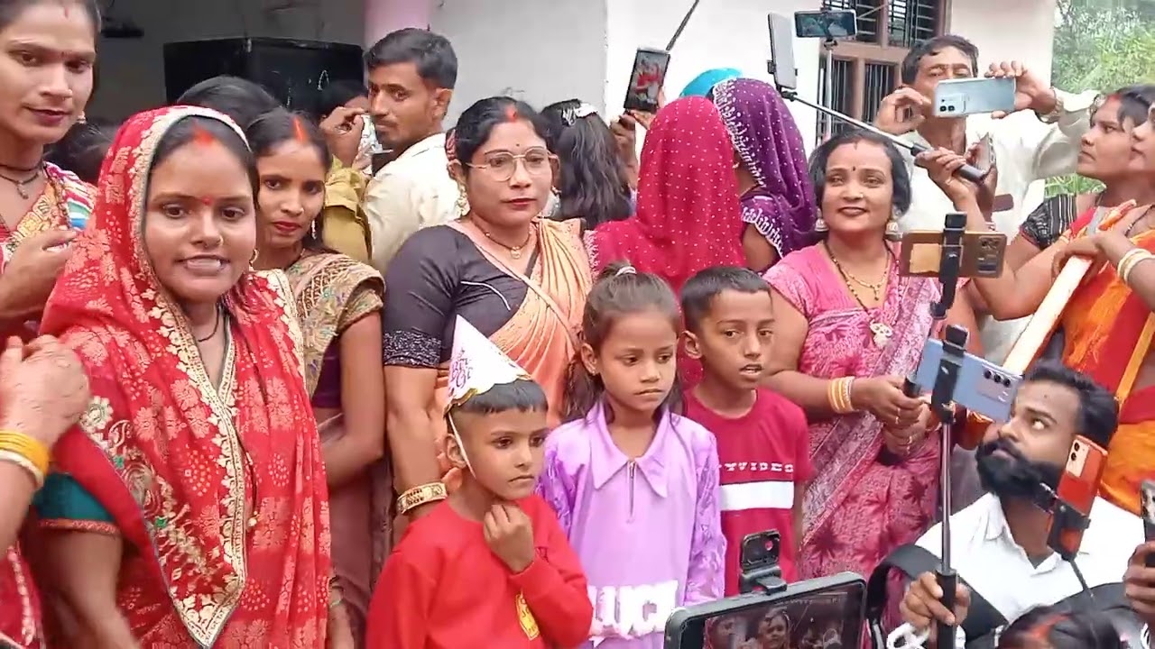 Rina yadav ke bete ke janmadin par keke katate hue #trending #vlog 