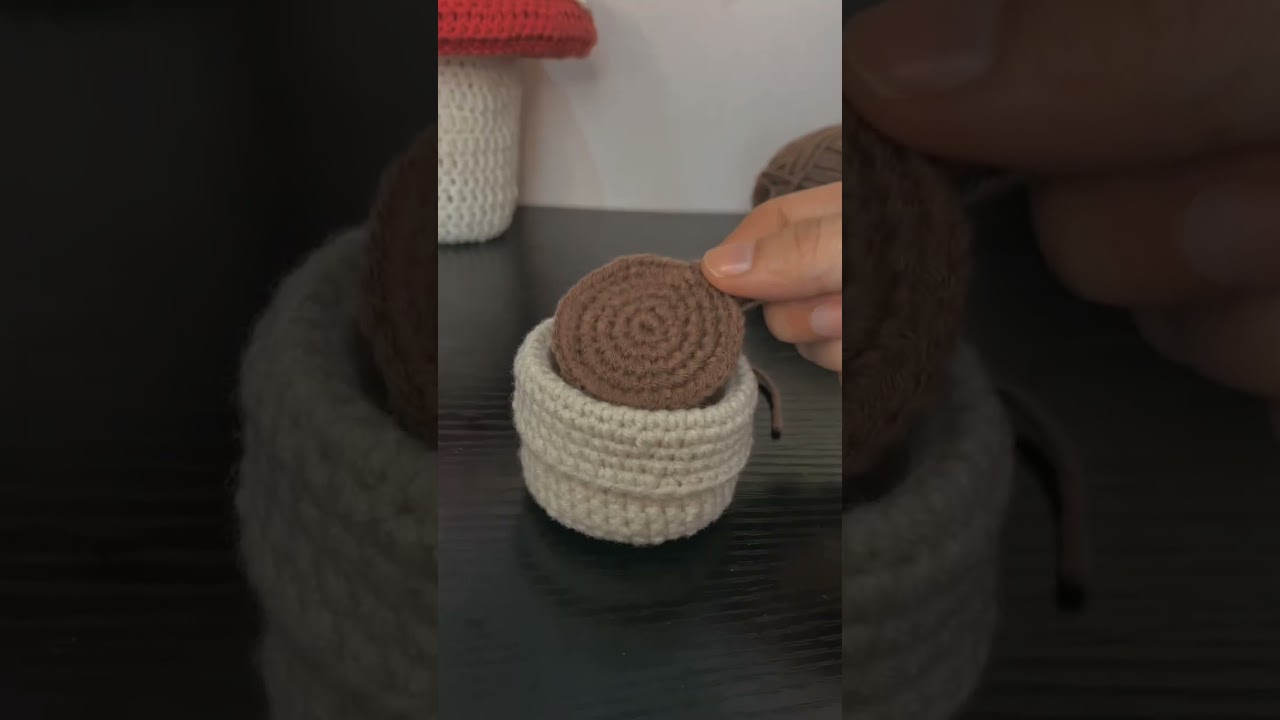 Hanging plant crochet