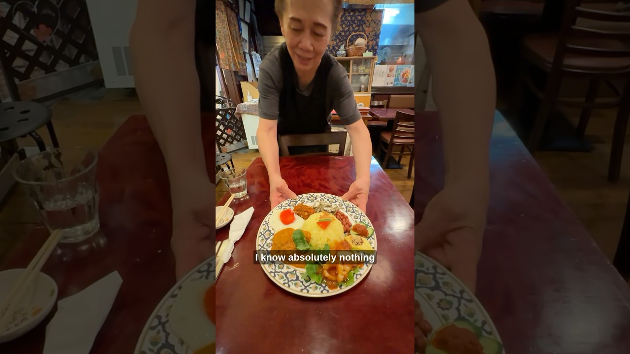 🇯🇵 Ranking EVERY Restaurant in a Legendary Japanese Shopping Street [Ep. 60]
