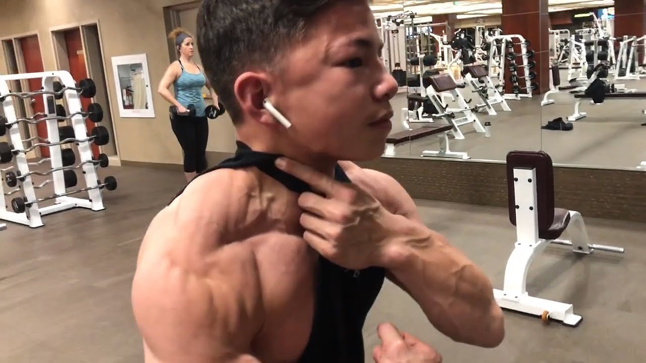 Nasty Posing + UNSEEN Footage || Tristyn Lee