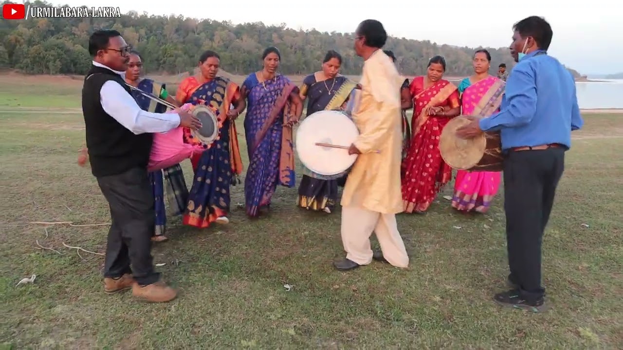 एहो कौवा कौवा डारी में बैसल कौवा..|EHO KAUWA KAUWA DARI ME BAISAL..|NEW SADRI GEET|URMILABARA-LAKRA.