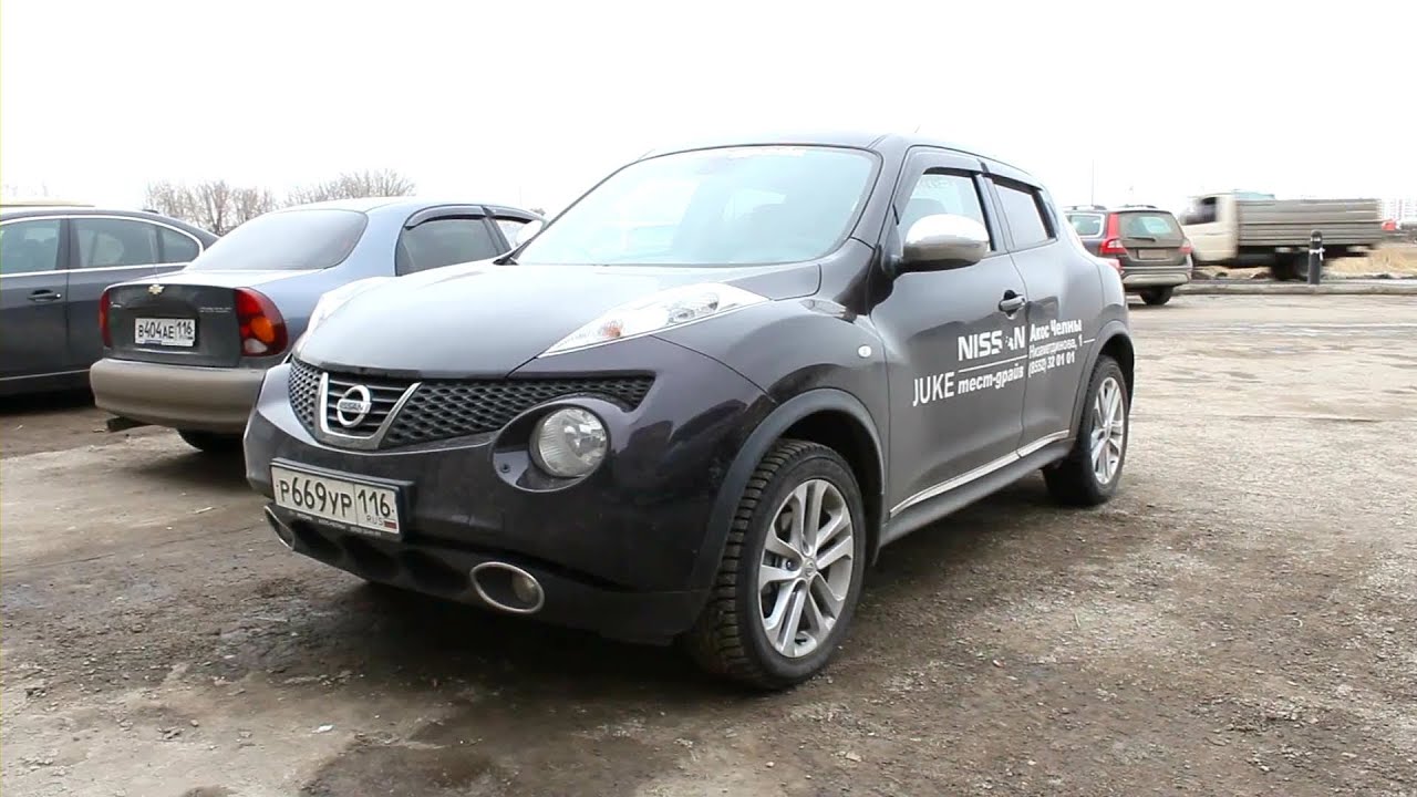 2013 Nissan Juke. Start Up, Engine, and In Depth Tour.
