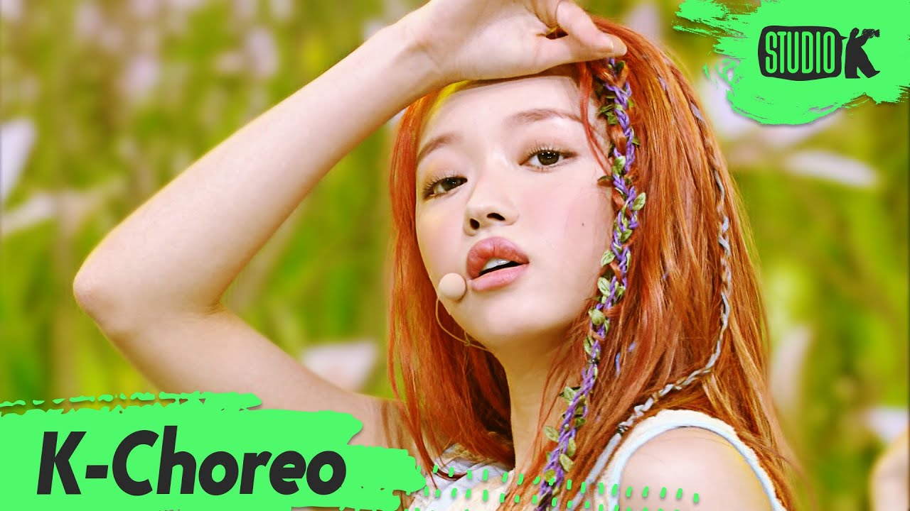 [K-Choreo 8K] 유아 직캠 '숲의 아이 (Bon voyage)' (OH MY GIRL YooA Choreography) l @MusicBank 200911