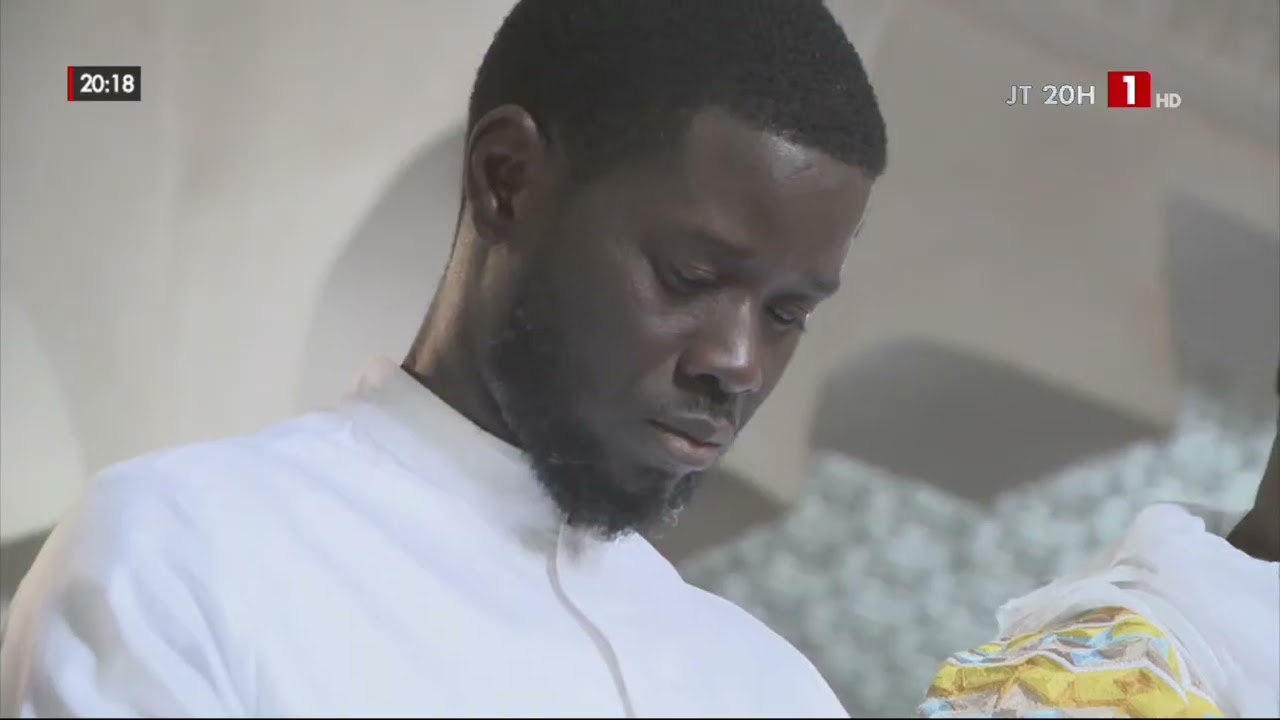 GRANDE MOSQUÉE DE TAMBA : Le chef de l’État a effectué la prière du vendredi avec les fidèles
