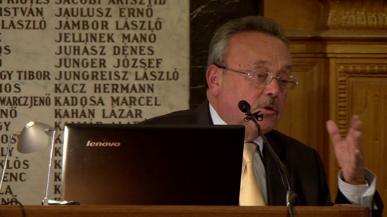 Az ÜDE konferencián felszólalt dr. Bánáti János, a Magyar Ügyvédi Kamara elnöke