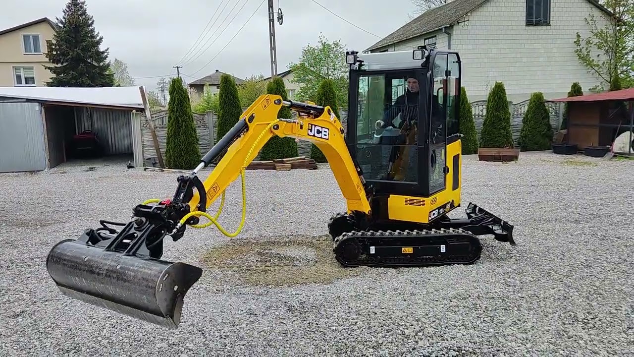 Prezentacja JCB 19 C-1 2021 490 H 1 wł. jak nowa GOODBER