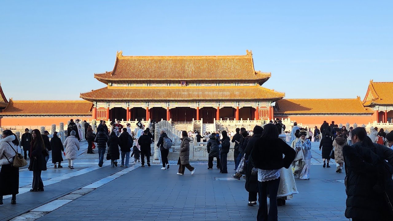 CHINA -Day 2 In Beijing- Forbidden City and Wangfujing Pedestrian Street 