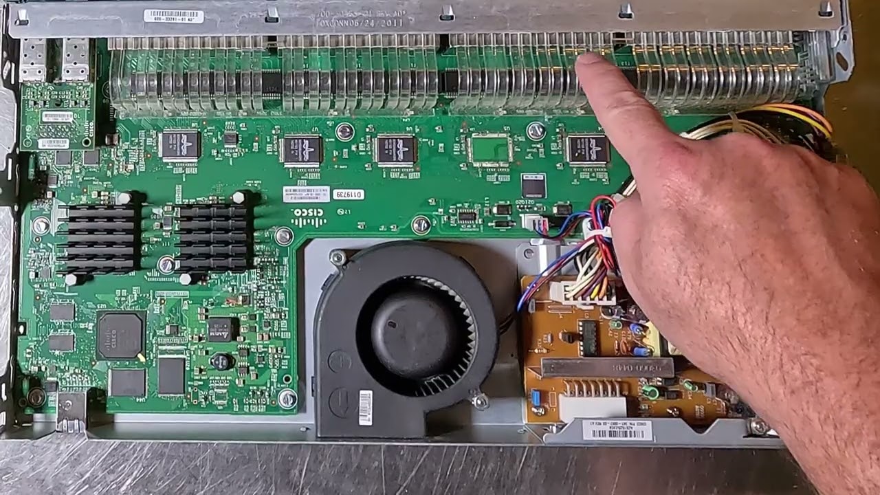 Complete Guide How to Scrap networking equipment for precious metals - Cisco Catalyst 2960 switch