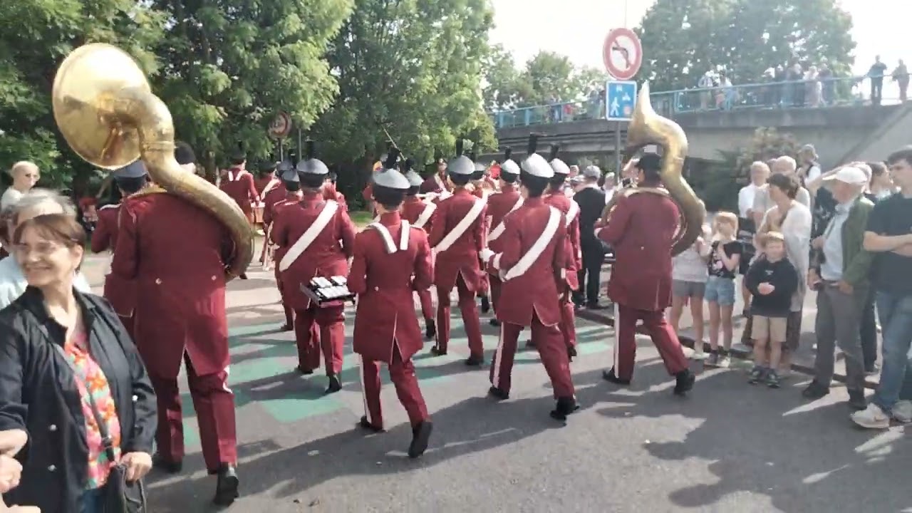 Cavalcade de Estaires final (2) 2023