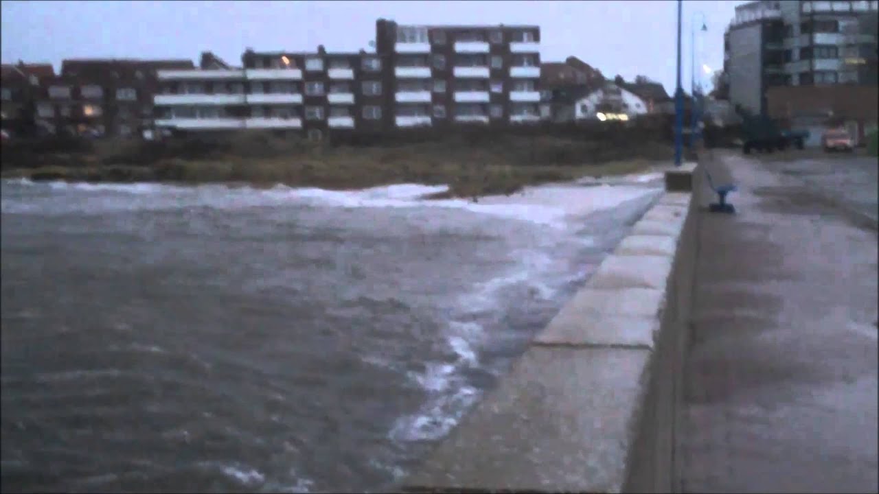 Orkan Xaver trifft Amrum