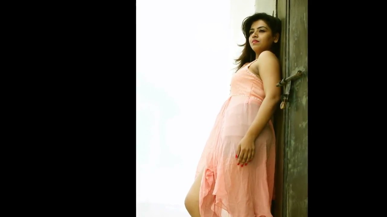Saasha Gopinath Photo Shoot Slide Show