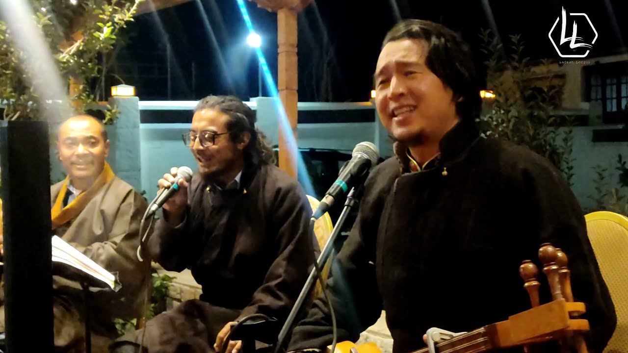 Zowey Rignas Cheshok en Song ||  Ladakhi Fussion Song || Leyta Phorgon lay || Dashugs Band