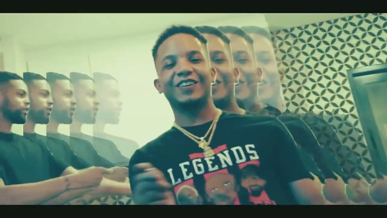 Taylor James X Domi LaD - Paketero !