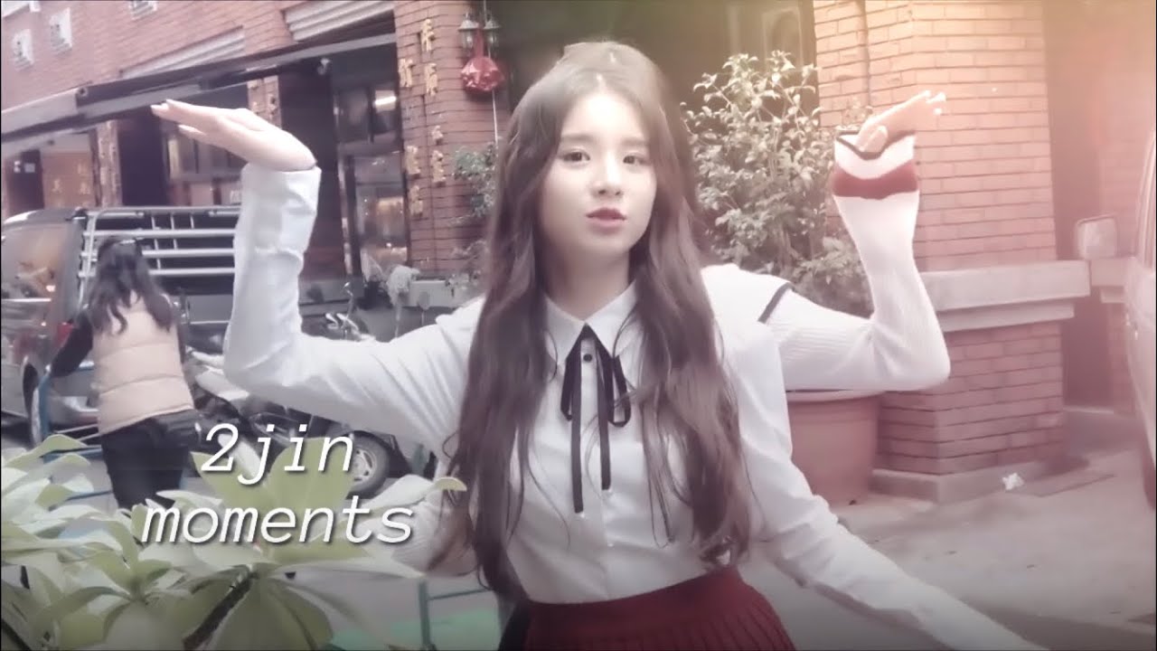 2jin (heejin + hyunjin) loona moments compilation ღ