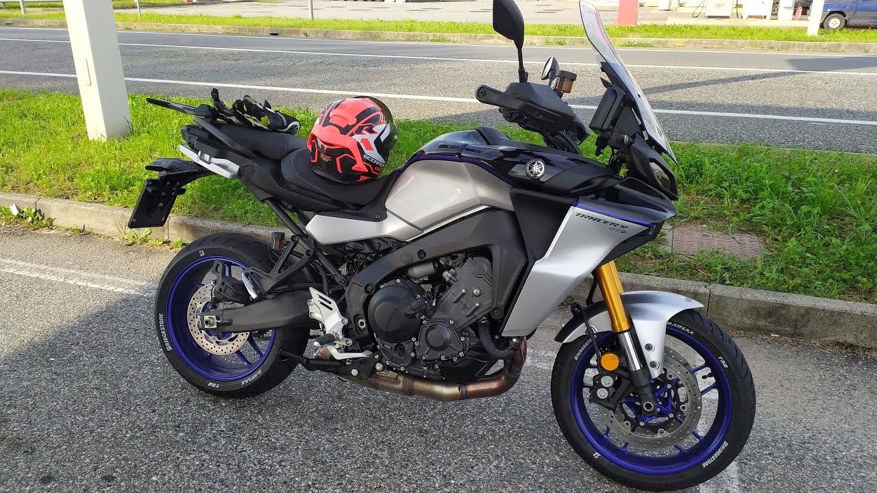 Tra Monginevro e Sestriere Yamaha Tracer 9 GT+