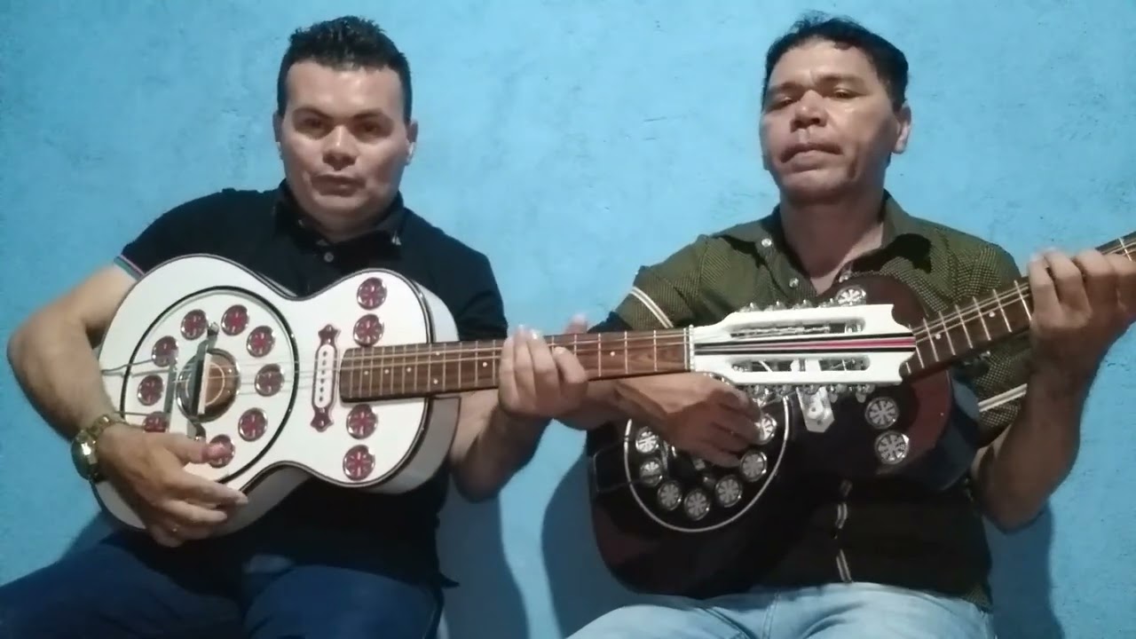 Vi no monturo, sextilhas com os irmãos Sousa Valdenor Sousa & Nely Sousa. @NeliSousaNeliPoetaneli